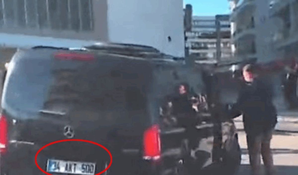 Chp’den Özgür Özel’in Makam Aracı Iddialarına Yanıt (2)
