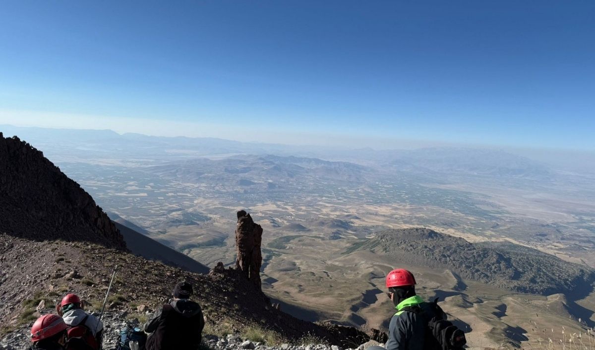 Erciyes’te Zirve Heyecanı! 3 Bin 917 Metrede Eşsiz Manzara (3)