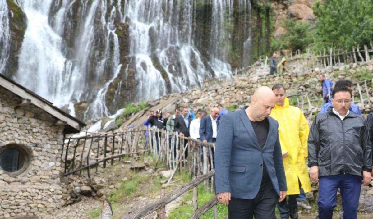 Gökmen Çiçek Zmnvxdşl