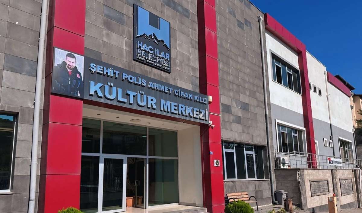 Hacılar123 (1)