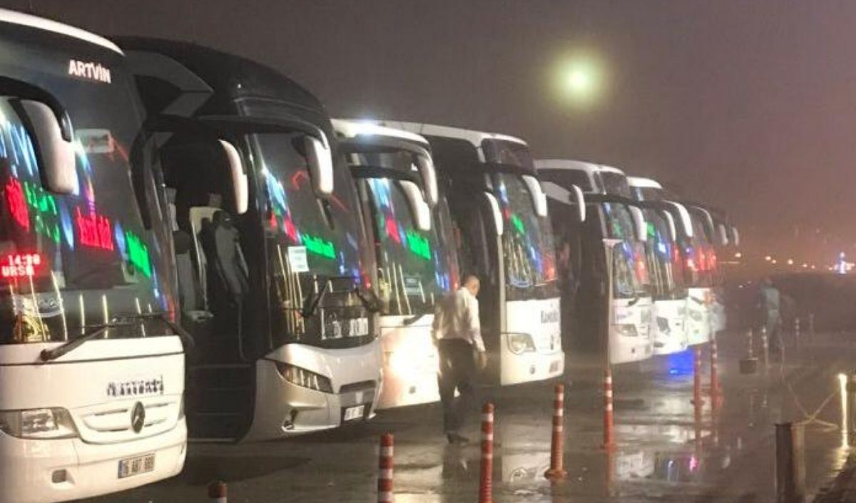 İlginç Tercih Dikkat Çekti! Otobüs Kaptanlığı Bölümüne Yerleşti (1)