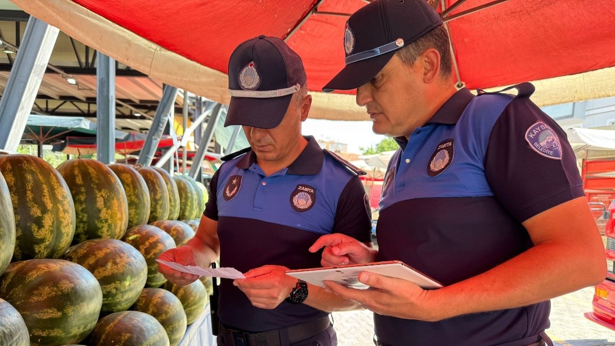 Kayseri Büyükşehir Denetimleri Sıklaştırdı! Zabıta Ekipleri Sahaya Indi (3)