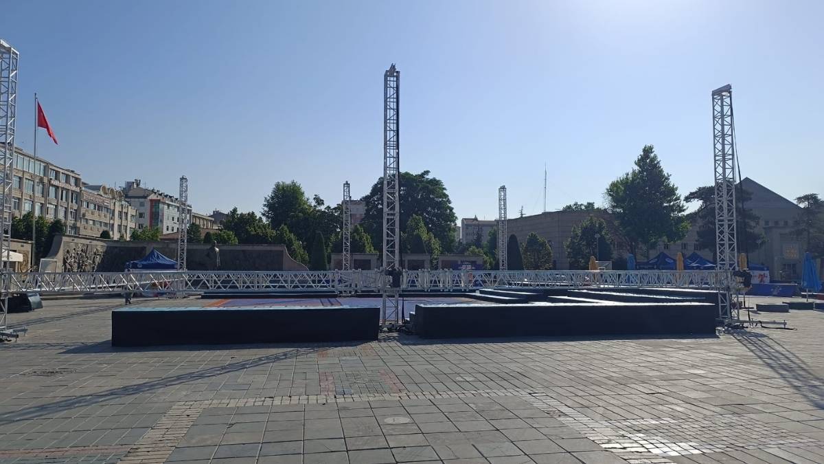Kayseri Cumhuriyet Meydanı (5)