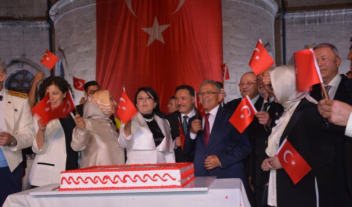 Kayseri Lisesi 30 Ağustos (6)