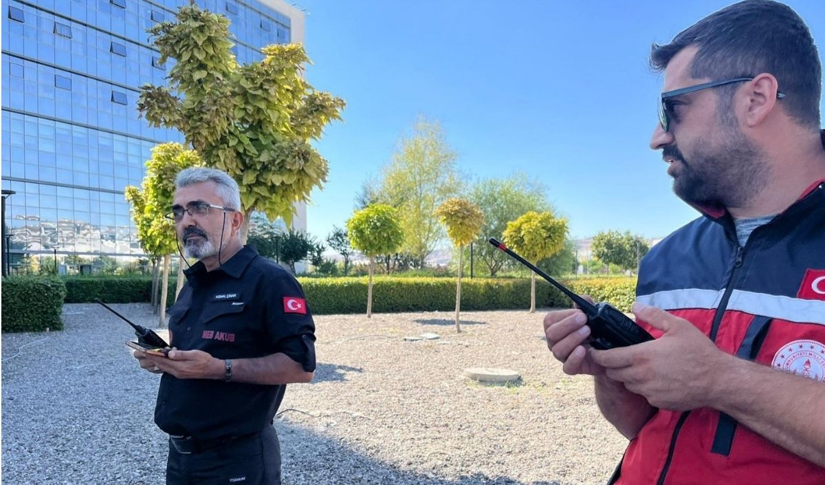 Kayseri’de 500 Kişilik Dev Tatbikat 30 Noktadan Telsiz Bağlantısı Kuruldu (1)