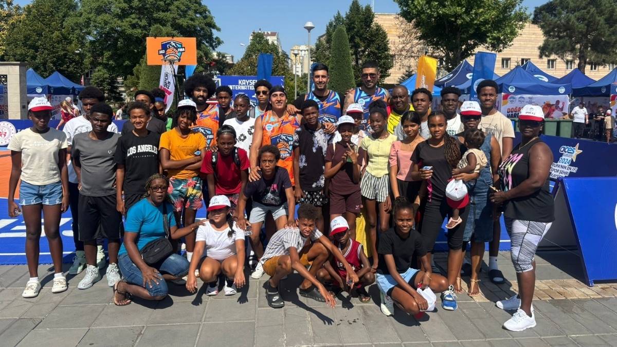 Kayseri’de Basketbol Sevinci Hint Okyanusu’nu Aştı! (1)