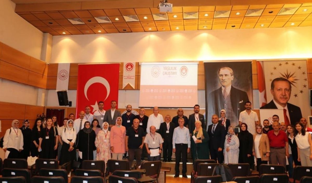 Kayseri’de Yaşlılar Için Yeni Yol Haritası Çiziliyor (2)