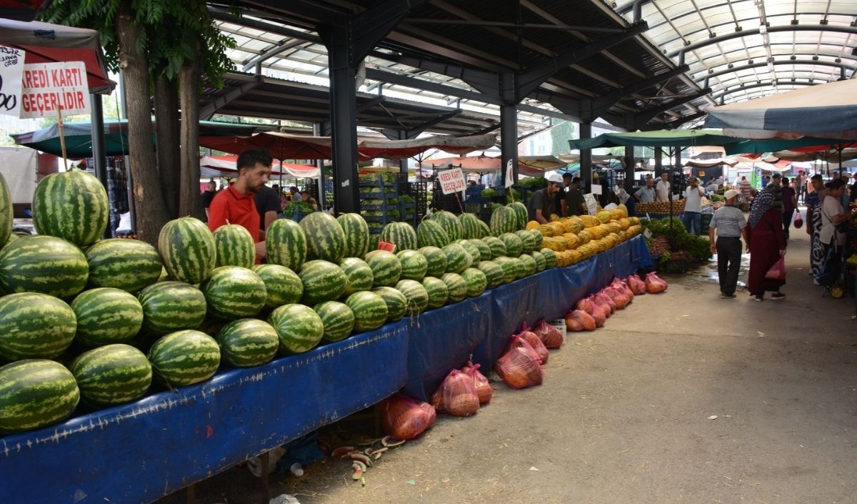 Kayseri’de Yaz Bereketi 22 Ağustos’ta Semt Pazarları Ilgi Gördü