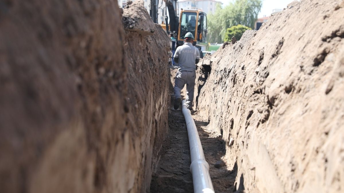 Kayseri’de Yol Ve Altyapı Çalışmaları Sürüyor (7)