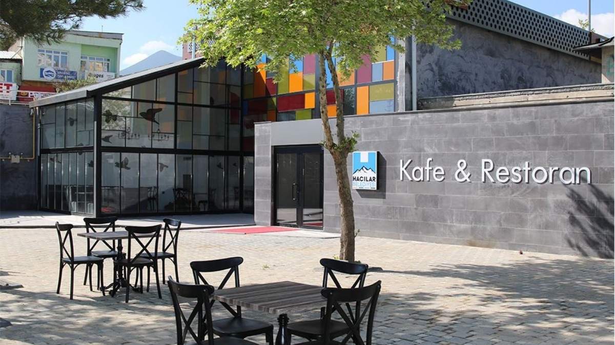 Kayseri’nin O Ilçesinde Yaz Akşamları Canlı Müzikle Renkleniyor (4)