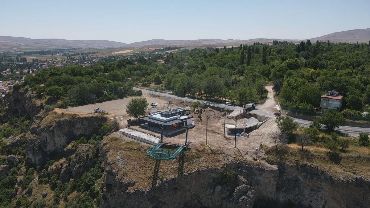 Kayseri’nin O Ilçesine Cam Teras Geliyor! (5)