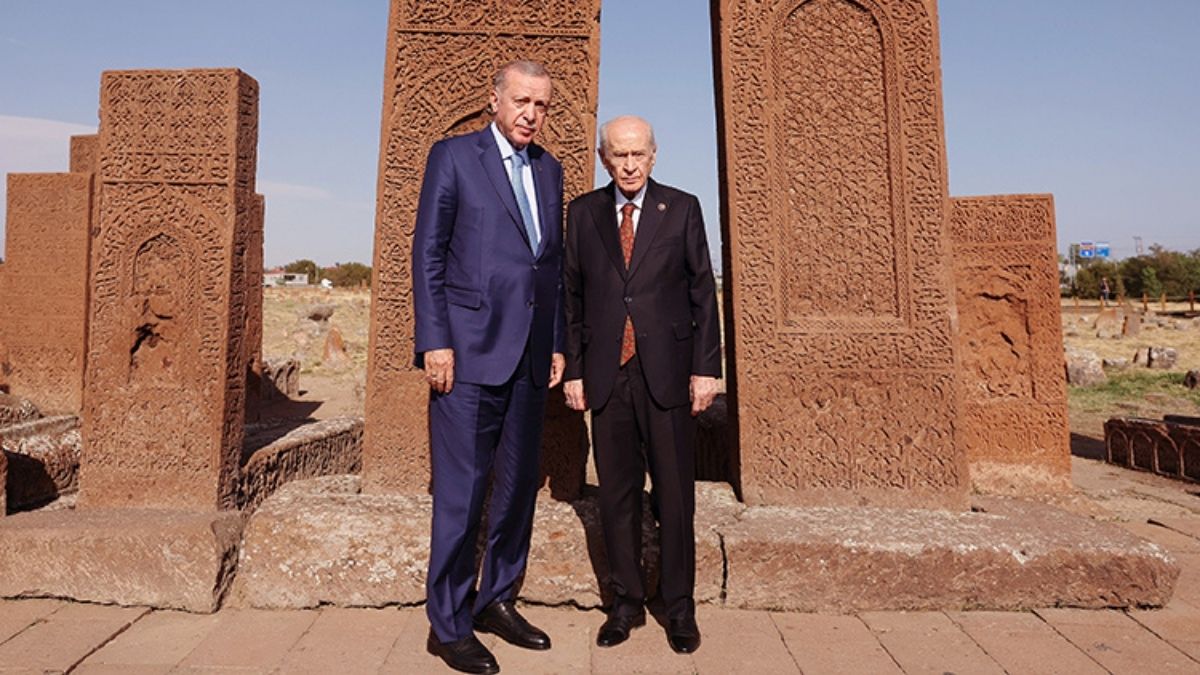 Kriz Söylentilerinin Ardından Erdoğan Ve Bahçeli Ahlat’ta Buluştu (4)