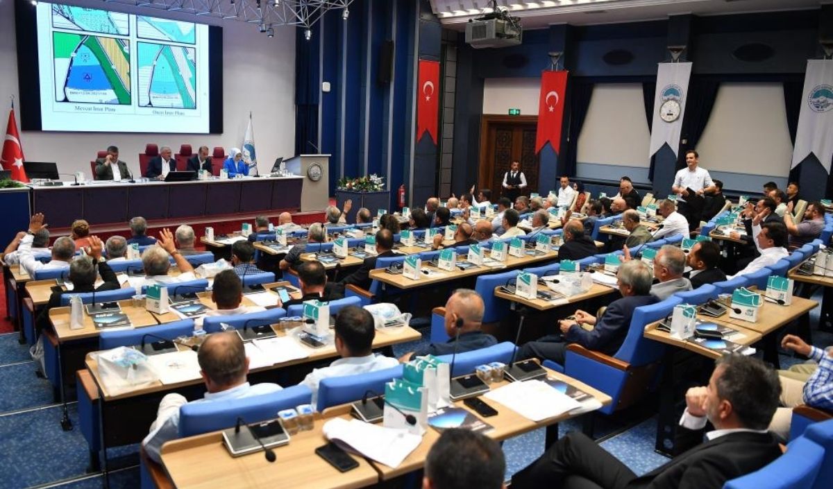 Mhp–Chp Isim Restleşmesi! ‘Pınarbaşı’ndan O Ismi Kaldır Orayı Tepene Yıkarlar’ (2)