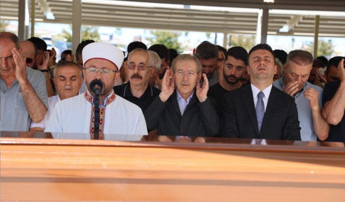 Nadire Ana Manşet (65)