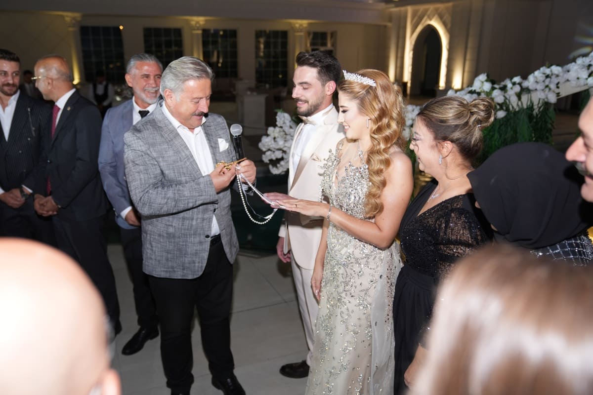 Yüzükleri ise Melikgazi Belediye Başkanı Mustafa Palancıoğlu taktı.