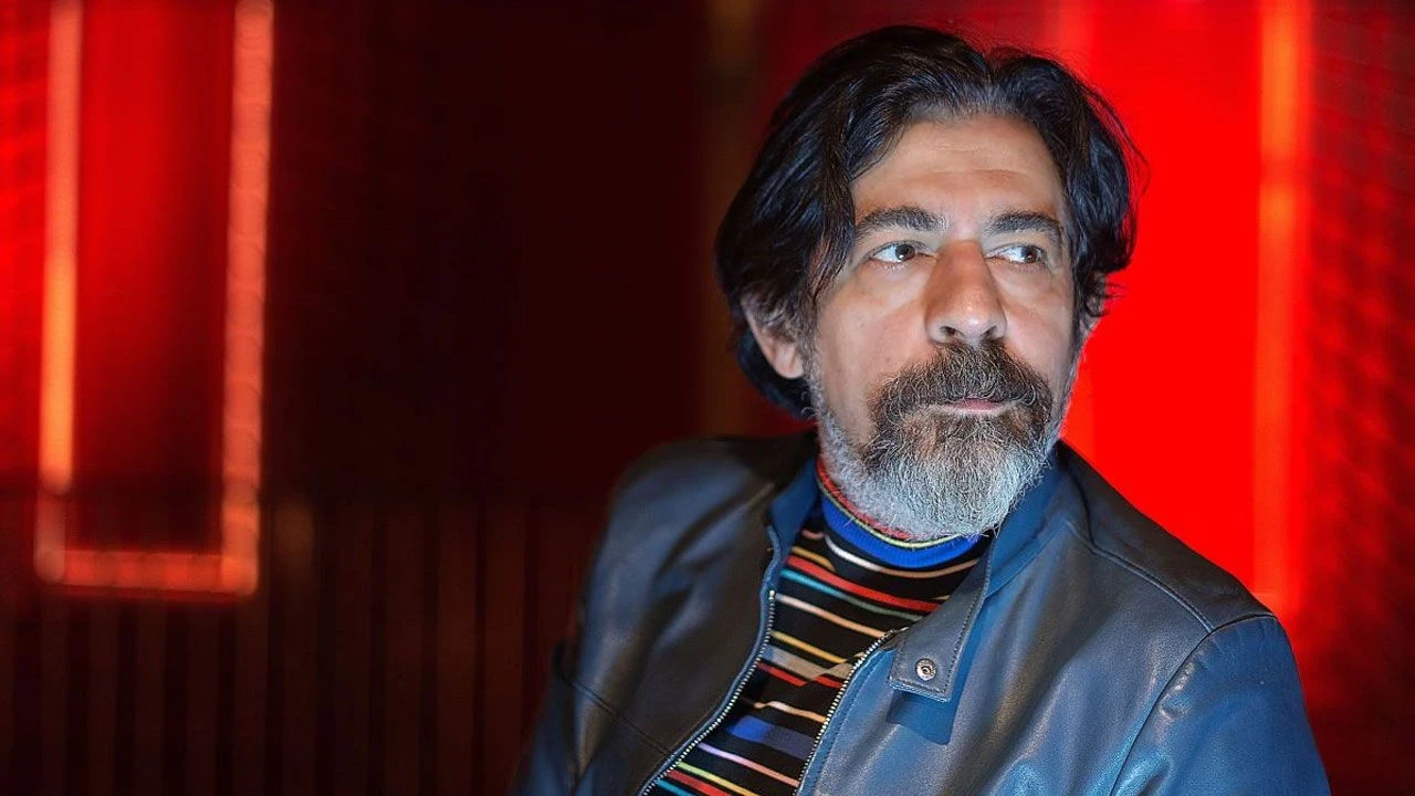 Okan Bayulgen 5