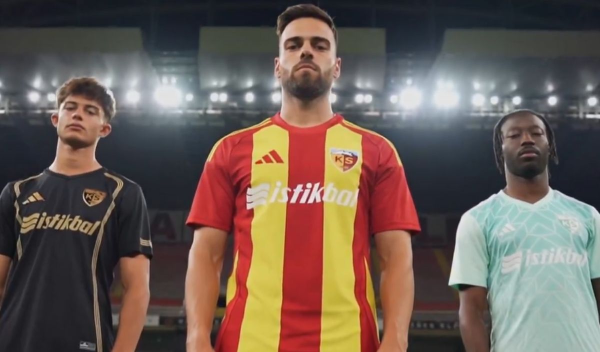 Kayserispor forma tanıtımı