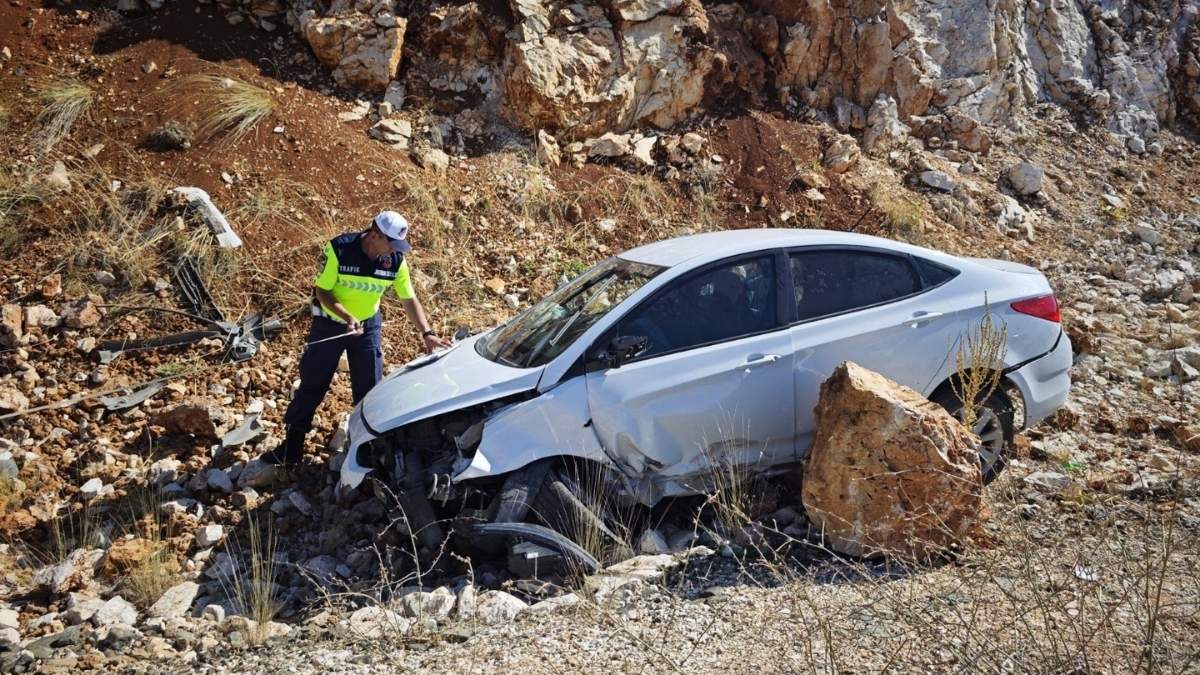 Zincirleme Trafik Kazası 7 Yaralı (4)