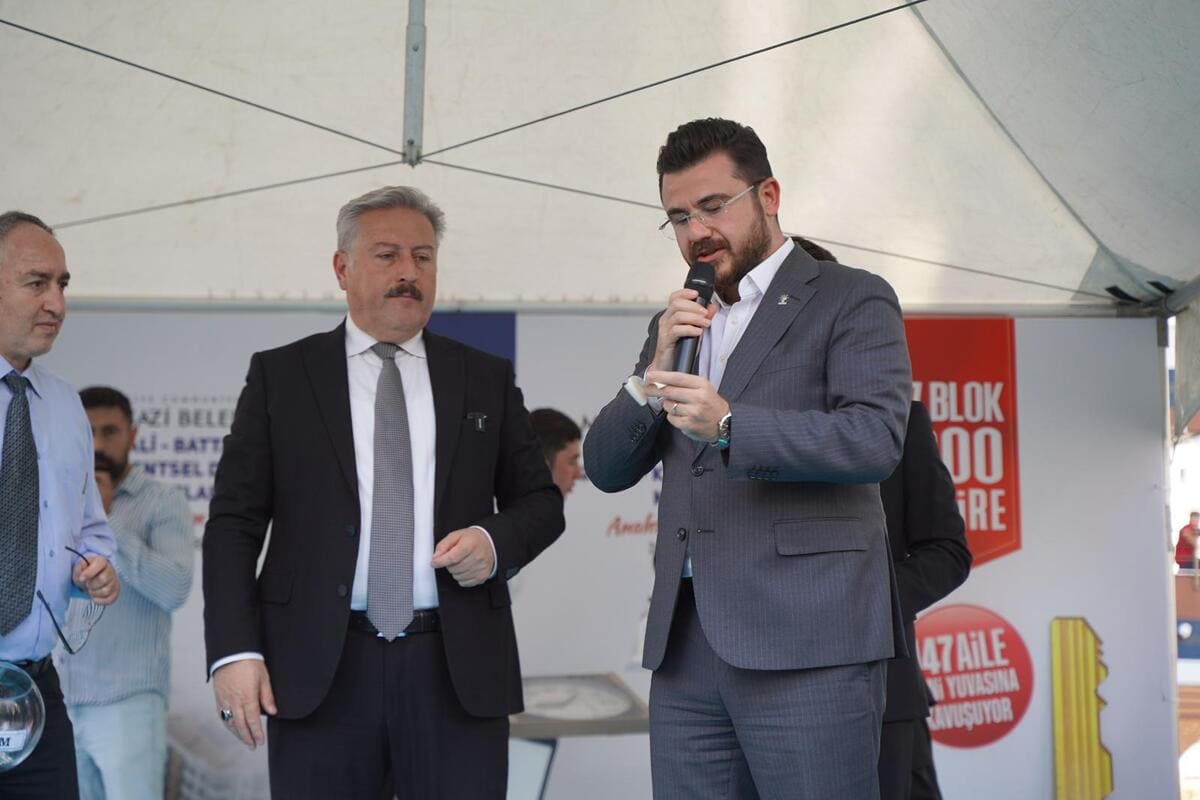 Hüseyin Okandan