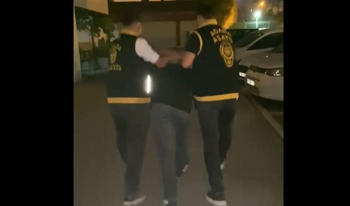 Adana’da 17 Yaşındaki Genç, Restoranda Işe Kabul Edilmeyince Garsona Ateş Açtı. (2)