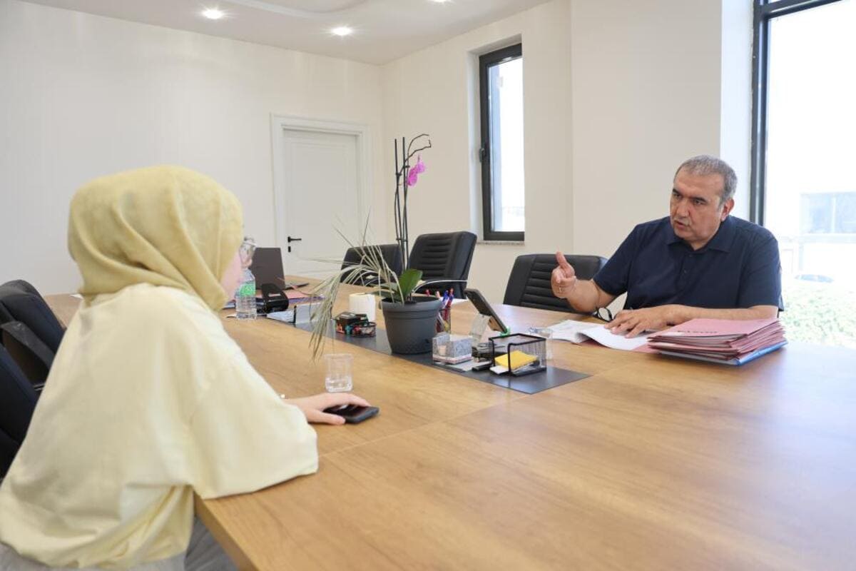 kartını verdi dolandırıcı oldu