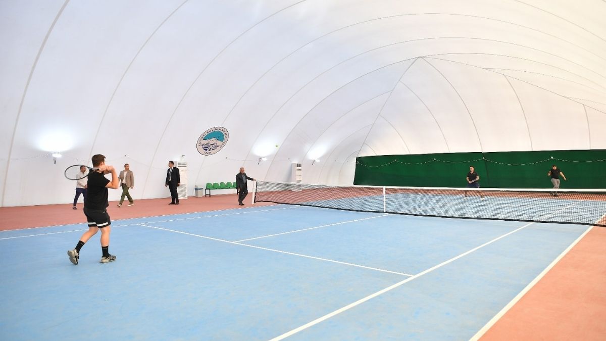 Balon Tenis Kortlarına Ziyaret (3)
