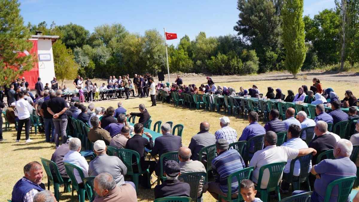 Çiftçilerin Sesi Salur’dan Yükseldi Ak Parti Heyeti Talepleri Not Aldı7
