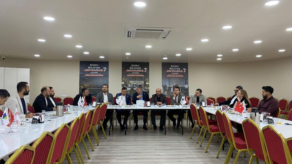 Copuroglu Kayseri Mobilya Baskenti (4)