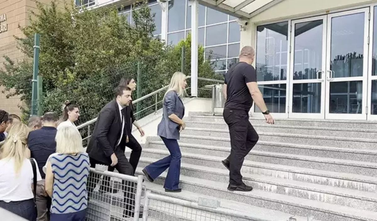 Ekrem İmamoğlu Aylık Gelir Ve Tahsil Sorusu Cevapladı (1)