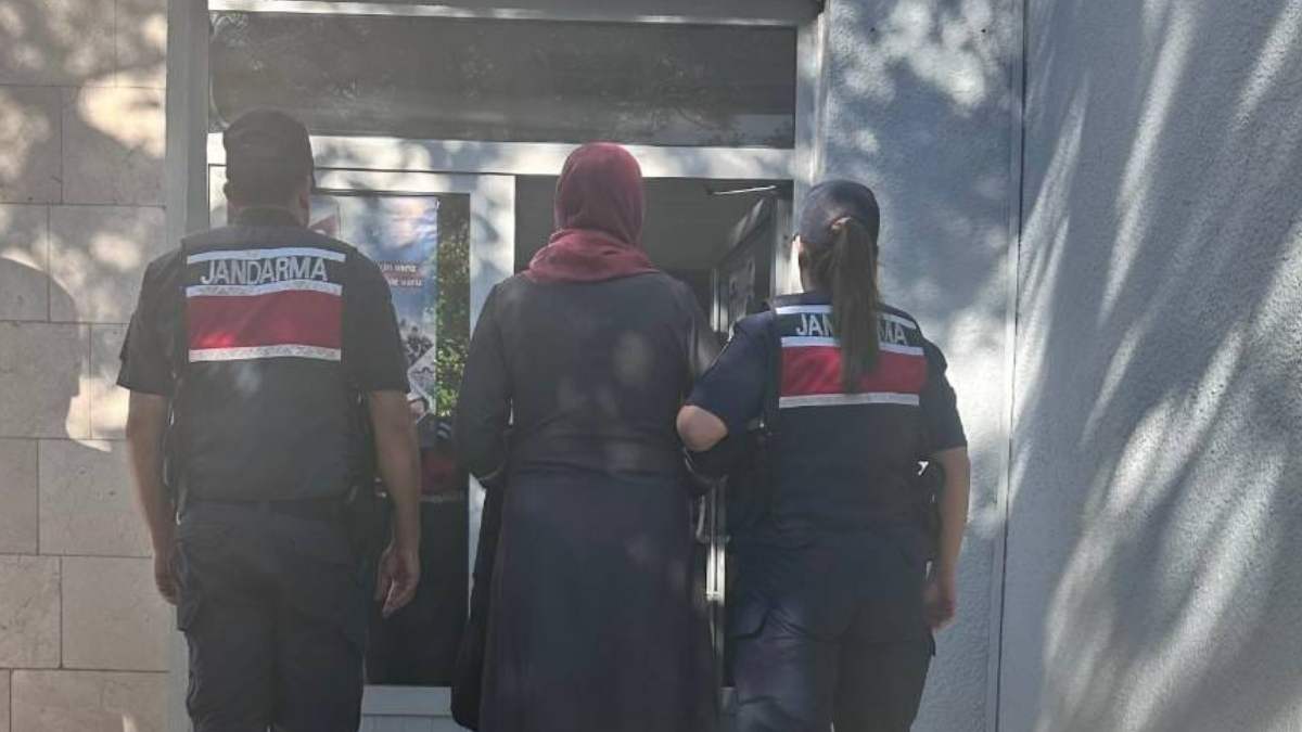 jandarma ekipleri 6 yıl hapsi kesinleşmiş şüpheliyi yakaladı