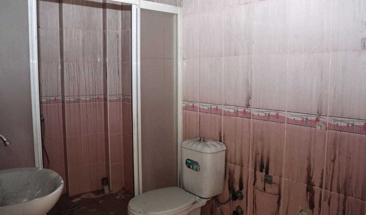 Incesu Evi Yanana Yardım Edildi (1)