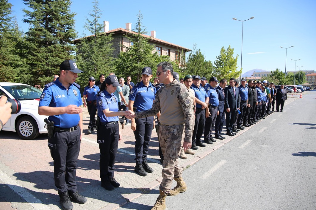 Kayseri Emniyeti Araç Yaşı 3.8 E Düştü (3)
