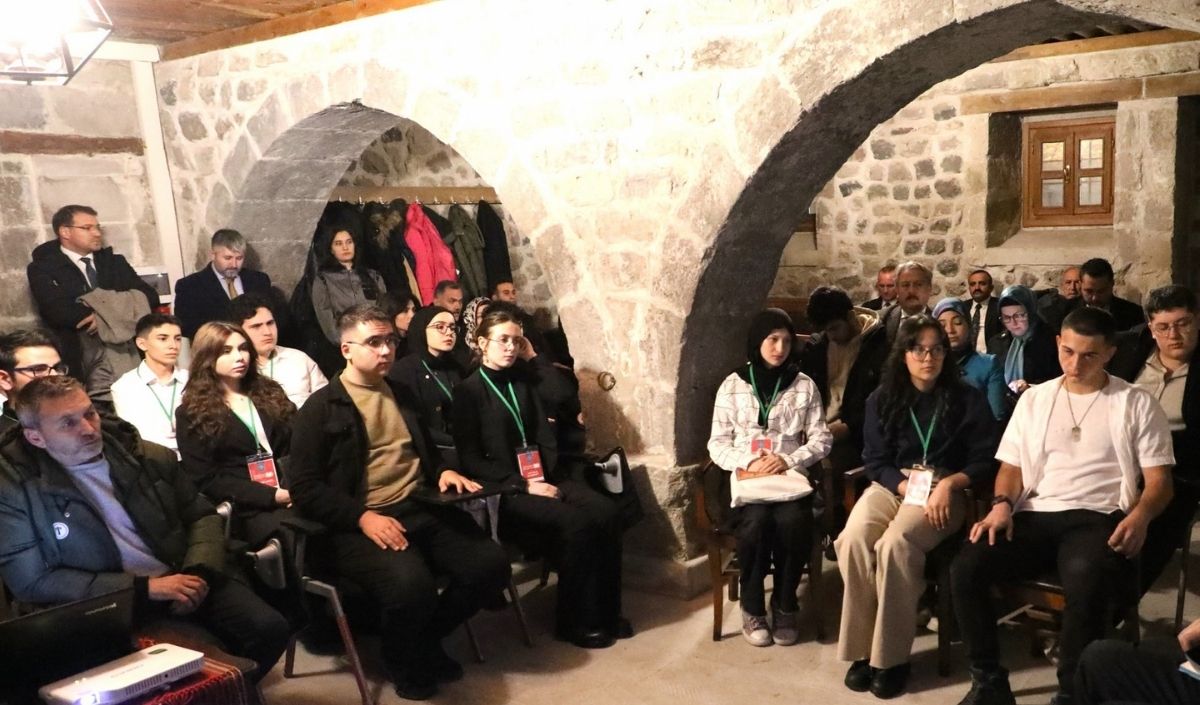 Kayseri’de Mektep Melikgazi Sosyal Bilimle (3)