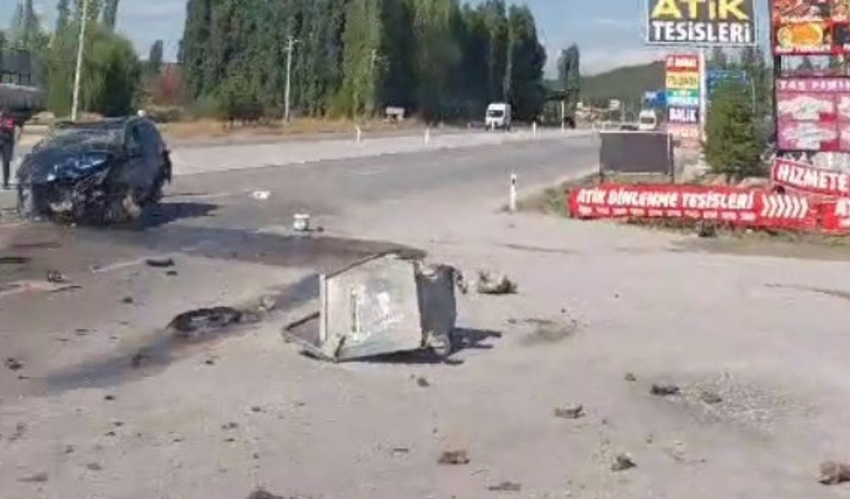 Konya'da Takla Atan Cip Sürücüsü Hayatını Kaybetti (1)