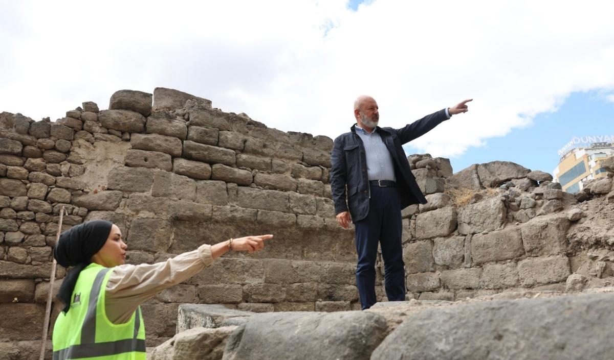 Medrese Restorasyonu (1)