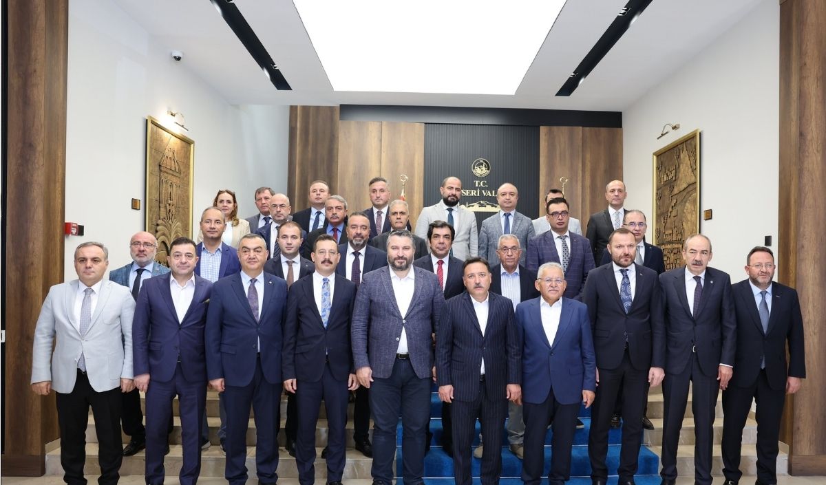 Santek Toplantısı, Kamu Kurumları, Belediye, Sanayiciler Ve Stk’ların Geniş Katılımıyla Valilik Toplantı Salonu’nda Gerçekleştirildi (3)