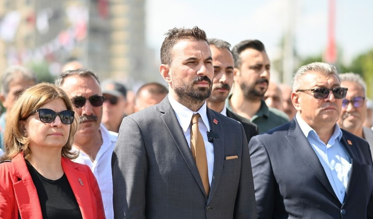 Turan Arık Yeniden Chp Melikgazi İlçe Başkanı Seçildi (1)