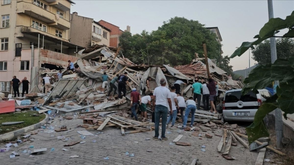 Üşümezsoy Deprem (4)