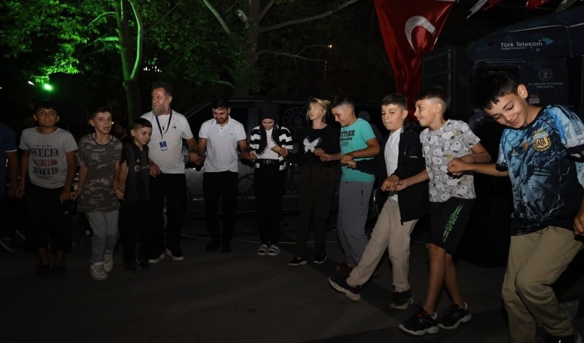 Yahyalılar Meydana Akın Etti (1)