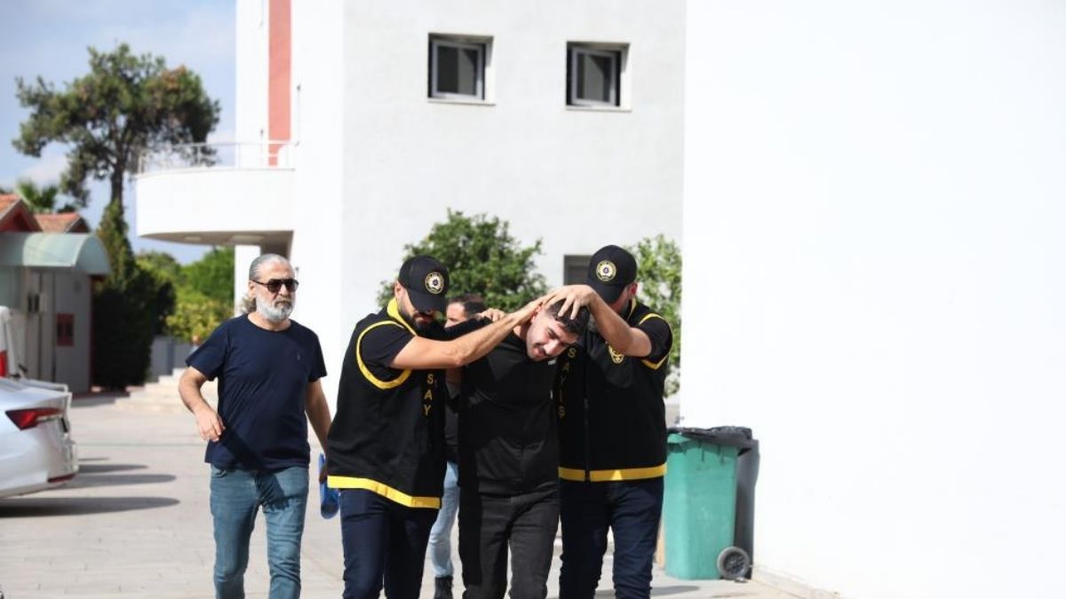 19 Yaşındaki Genç Arkadaşını Vurdu (7)