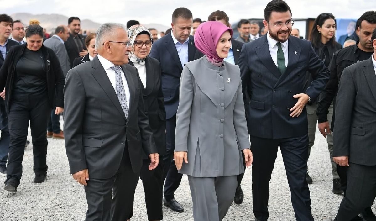 Aile Ve Sosyal Hizmetler Bakanı (2)