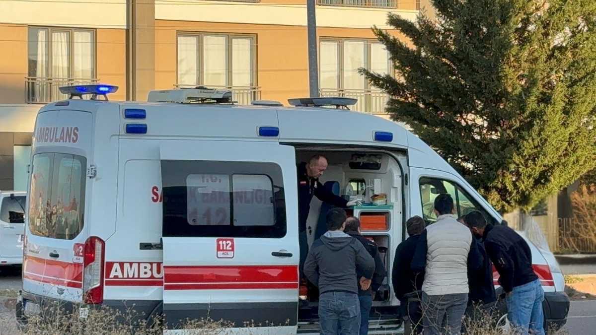 Aksaray Tır Otomobil Çarpıştı (1)