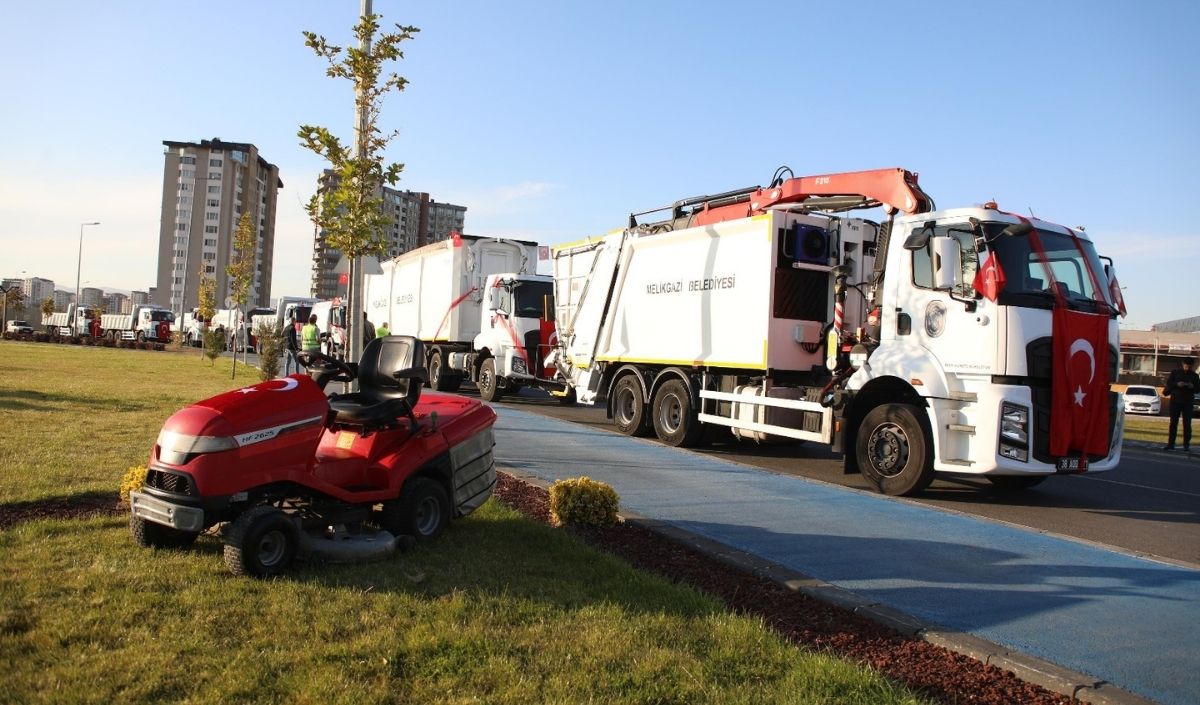 Albayrak Caddesi Trafiğe Açıldıbaşkan Palancıoğlu’ndan 500 Milyonluk Yatırım (1)