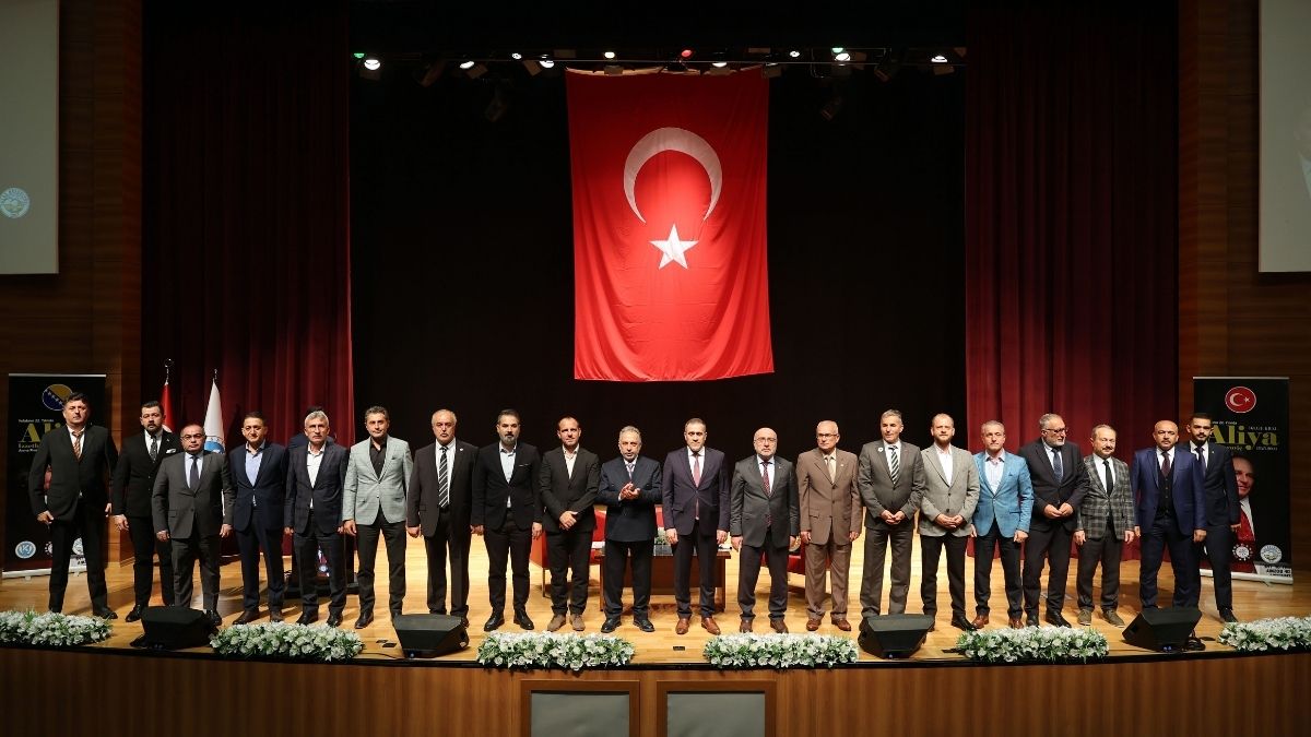 Aliya İzzetbegoviç Talasta Anıldı (3)