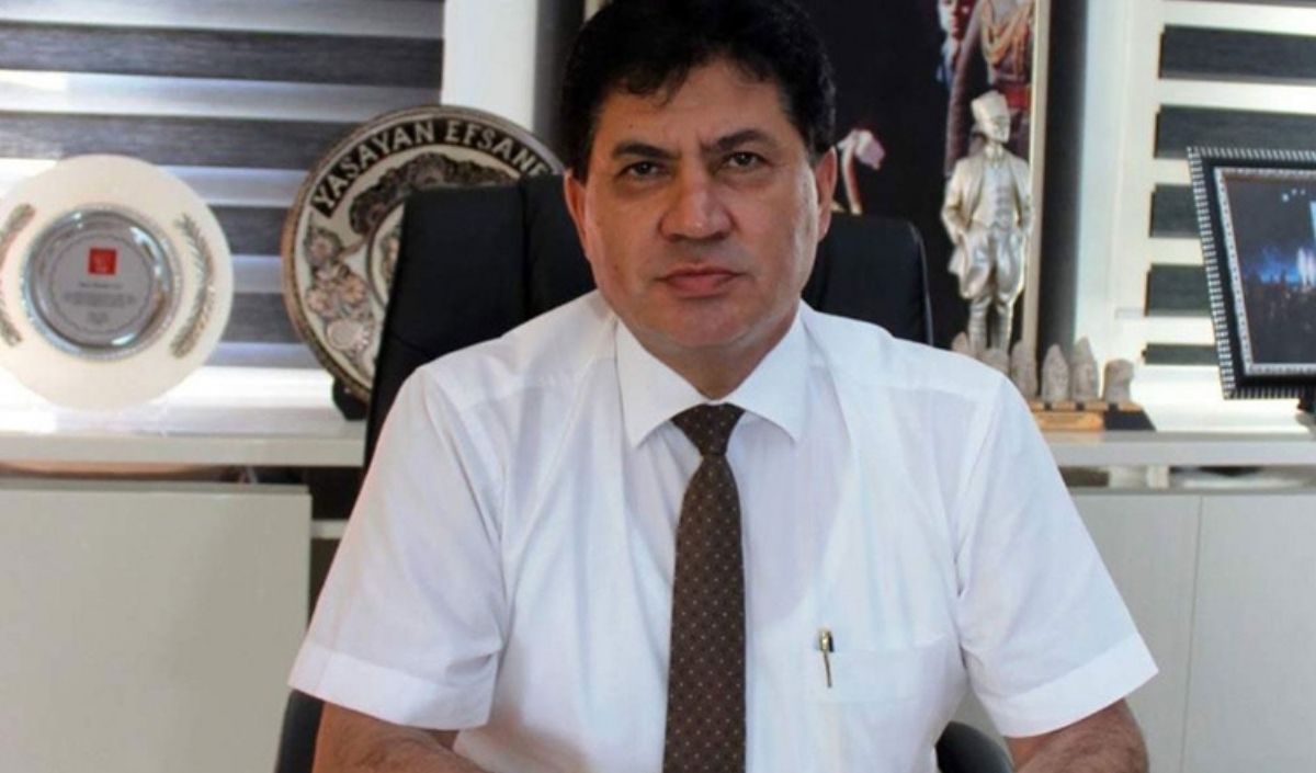 Antalya Eski Kemer Belediye Başkanı Mustafa Gül Gözaltına Alındı (2)