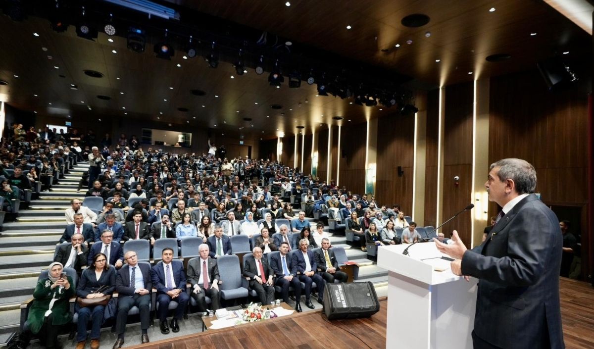 Bakan Tekin İmam Hatip Okulları Türkiye’nin Eğitim Markasıdır (3)