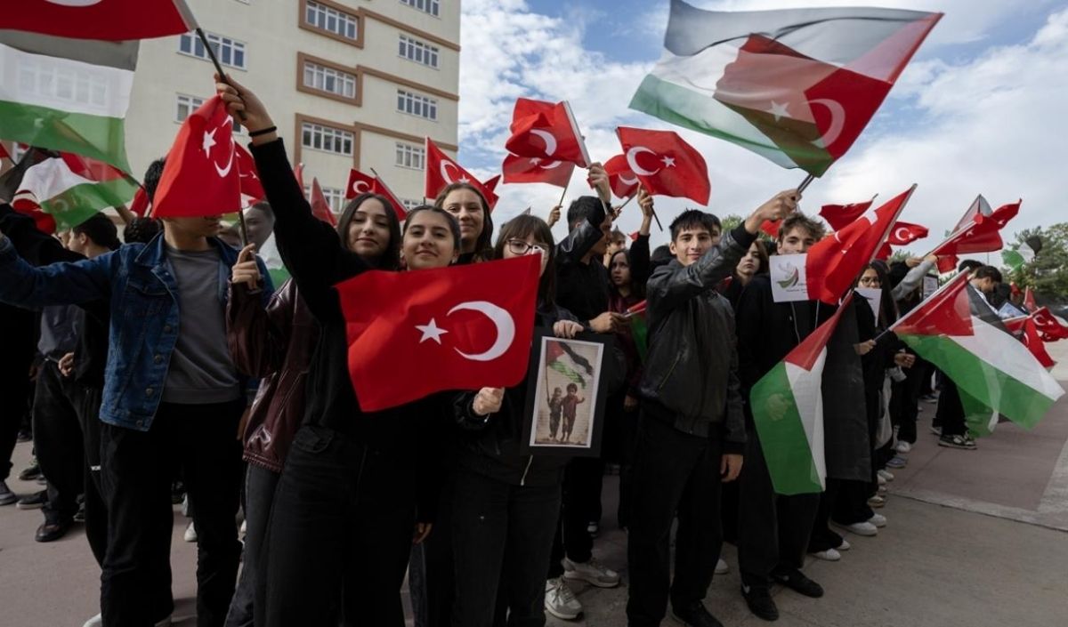 Bakan Tekin 'Türkiye Her Zaman Filistin’in Yanında Oldu' (2)