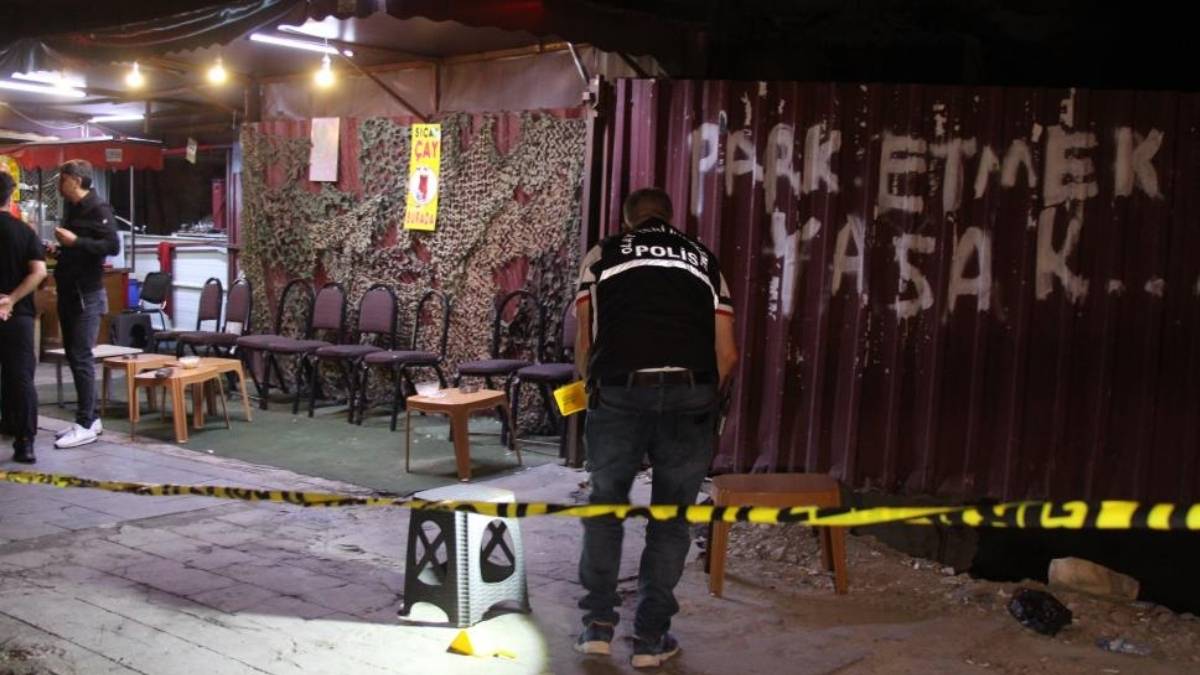 Çay Ocağına Kurşun Yağmuru Adana (1)