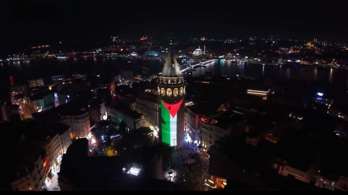 Galata Kulesi Filistin Bayrağı4