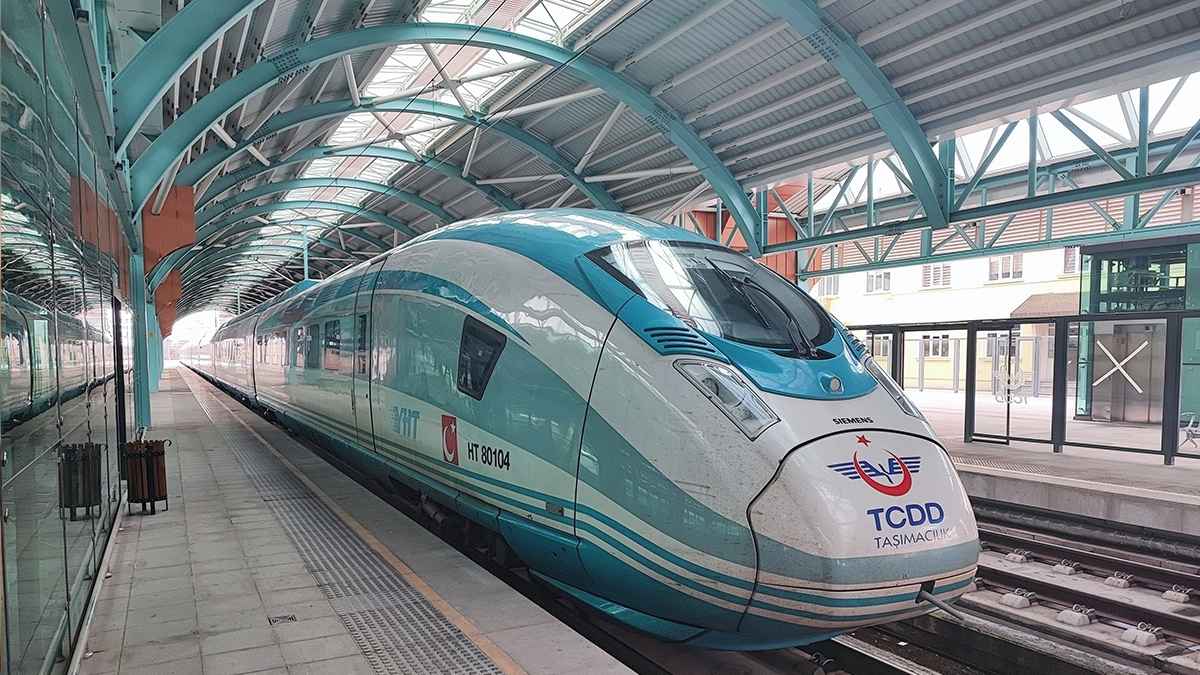 Hızlı Tren (1)-1